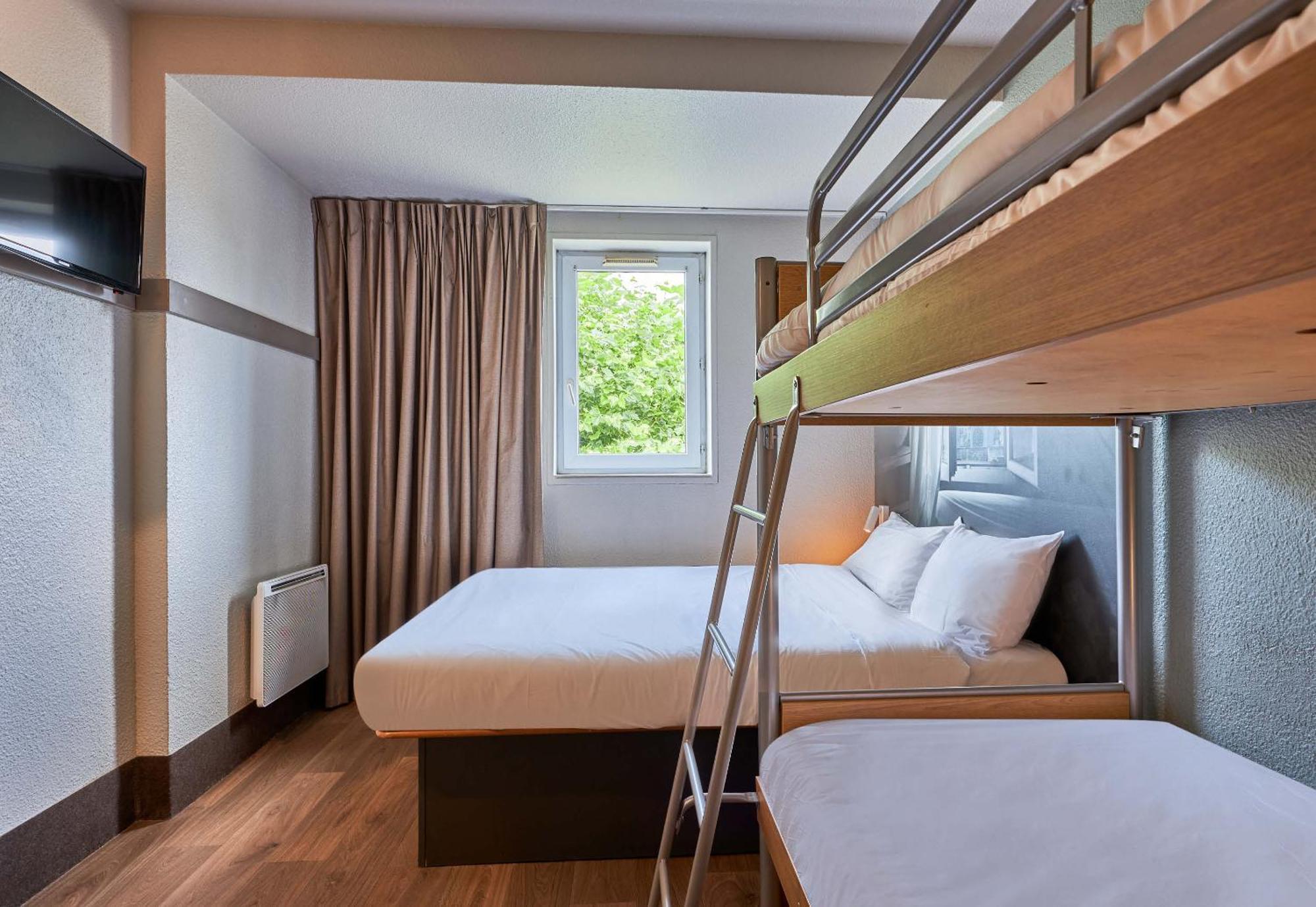 Caen Memorial Hotel 2*